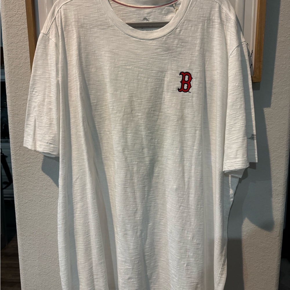 Tommy Bahama Boston Red Sox tshirt